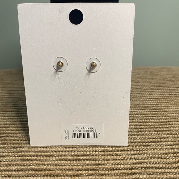 LOFT flower earrings - Picture 5 of 6